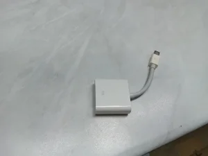 apple mini DP na DVI ispravan A1305