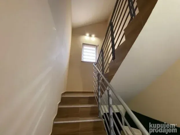 Kuća - 151m2 - Rumenka - 546565