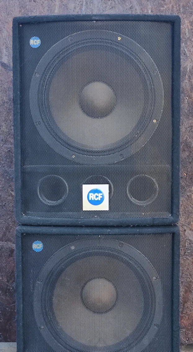 Zvucne kutije RCF L18S800  woofer (par)