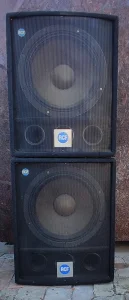 Zvucne kutije RCF L18S800  woofer (par)
