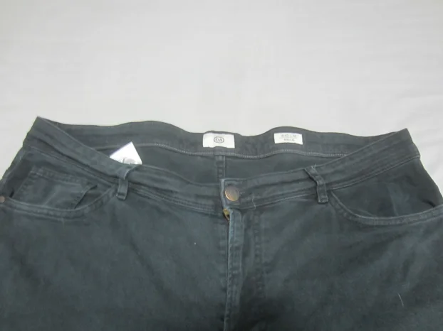 C&A muske farmerke W42 L32