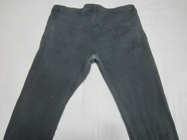 C&A muske farmerke W42 L32