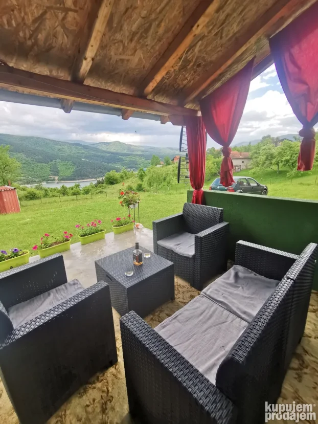 Vila Jotic Zavojsko jezero (Stara planina)