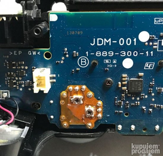 Servis, popravka džojstika za PS4 i PS5