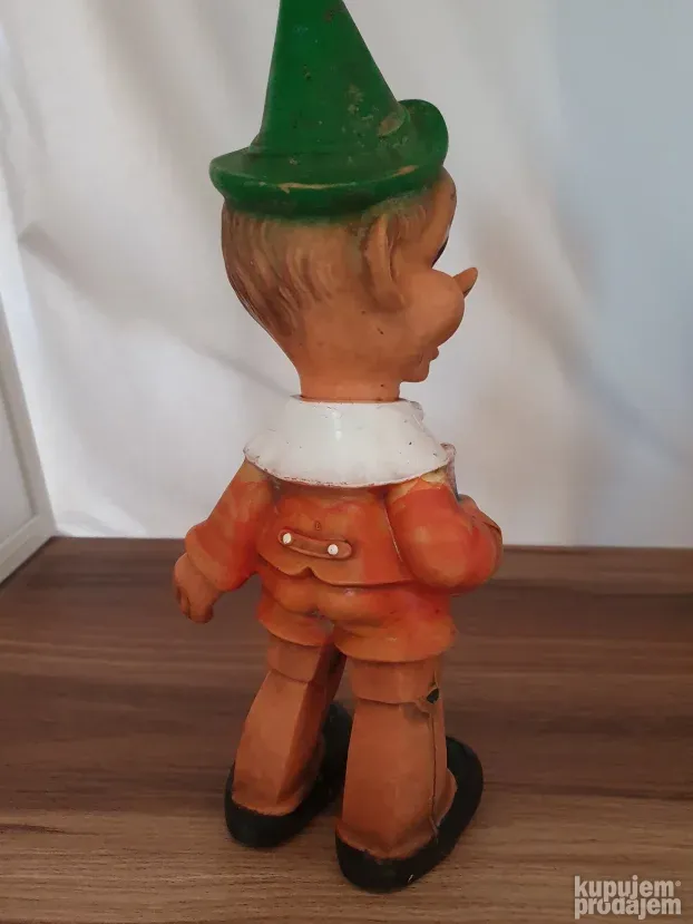 Gumena igračka, Pinokio