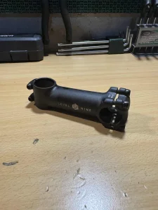 Level Nine lulica stem 100mm