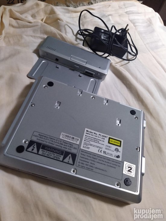 Mustek portable DVD player