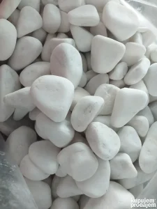 Kamen OBLUTAK Beli,Prirodni Dekorativni kamen,VG Novi Sad