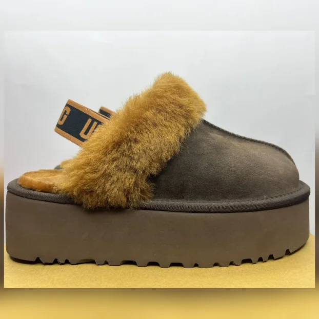 UGG FUNKETTE  5 boja iz Italije