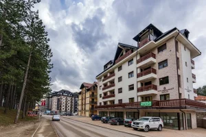 Miladina Pećinara, Zlatibor, Centar, jednoiposoban, 36 m²