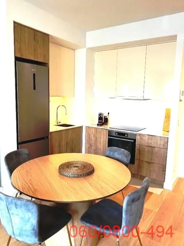 Luke Ćelovića Trebinjca, Beograd na vodi, 1.5 jednoiposoban, 54 m²