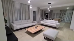 Velisava Vulovica, Dedinje, 4.0 četvorosoban, 180 m²