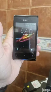 Mobilni sony xperia E