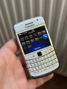 Blackberry 9700
