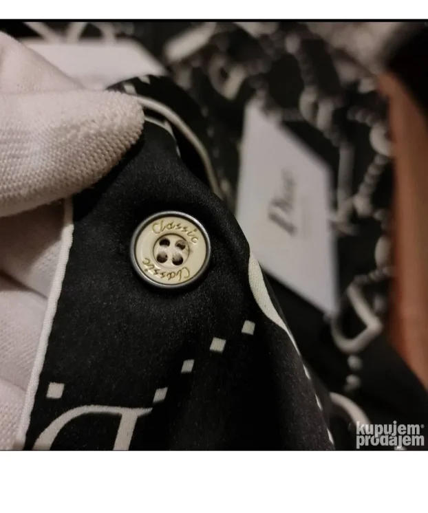 Luksuzna muška elegantna pidžama - kućni kostim L-XLNovo,et