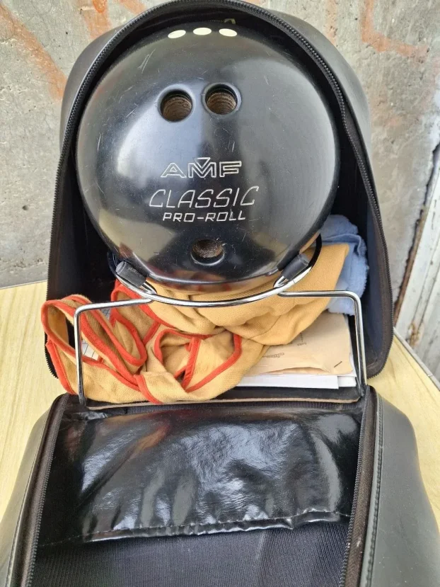 Vintage kugla za kuglanje