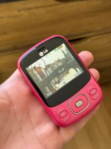 RETRO - LG C320 - Bas redak model