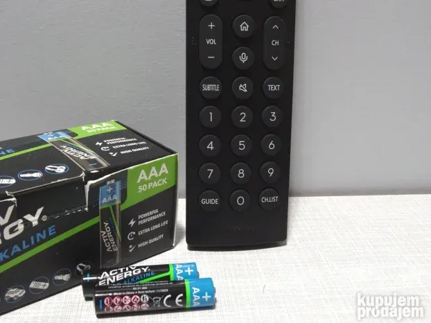 Daljinski ORIGINAL HISENSE ERF2M36H Smart TV LCD LED odličan