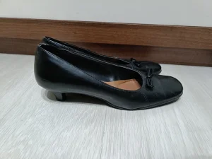 Vera Pele Italijanke salonke 39 broj, 25ug