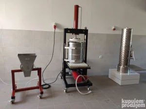 Uslužno cedjenje voća i povrća