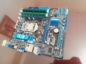 Polukonfiguracija Asus P7H55-M + i5-650 + 4gb