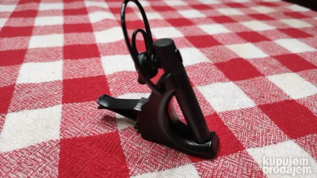 Bezicna slusalica Headset sa postoljem za auto