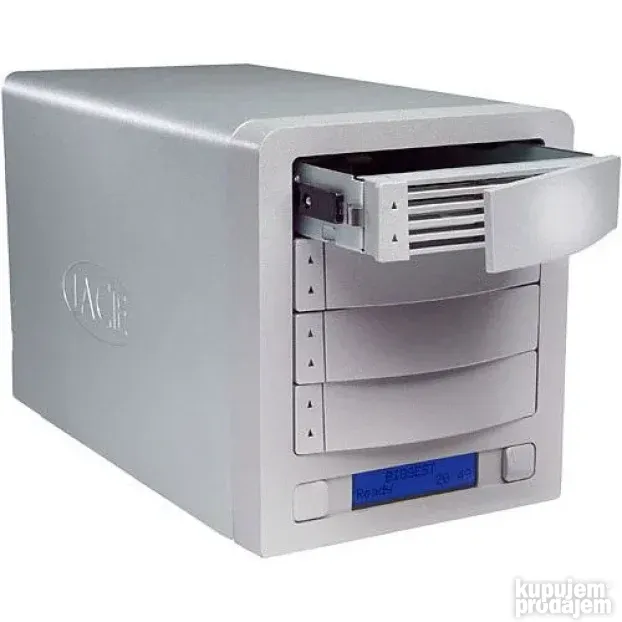 LaCie Biggest F800 Diskstation Raid sa 4 Hard diska po 250Gb
