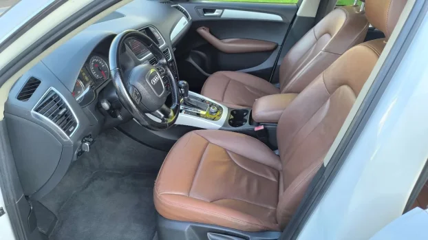 2011 Audi Q5 2.0 TDi AUT/NAVI/XEN
