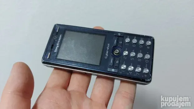 Sony Ericsson K810i (sarena slika)