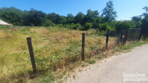 Nabokovljeva, Mirijevo, 9 ar