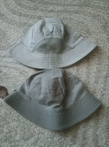 Dva šešira za decaka 1-2god NOVO