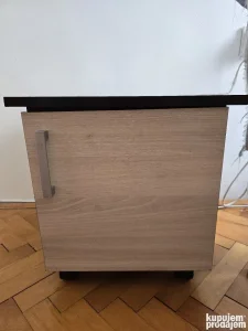 NOĆNI STOČIĆ-sa prostorom za odlaganje