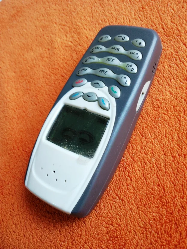 Nokia 3410, NOVA maska i nova baterija, Germany. SRPSKI.