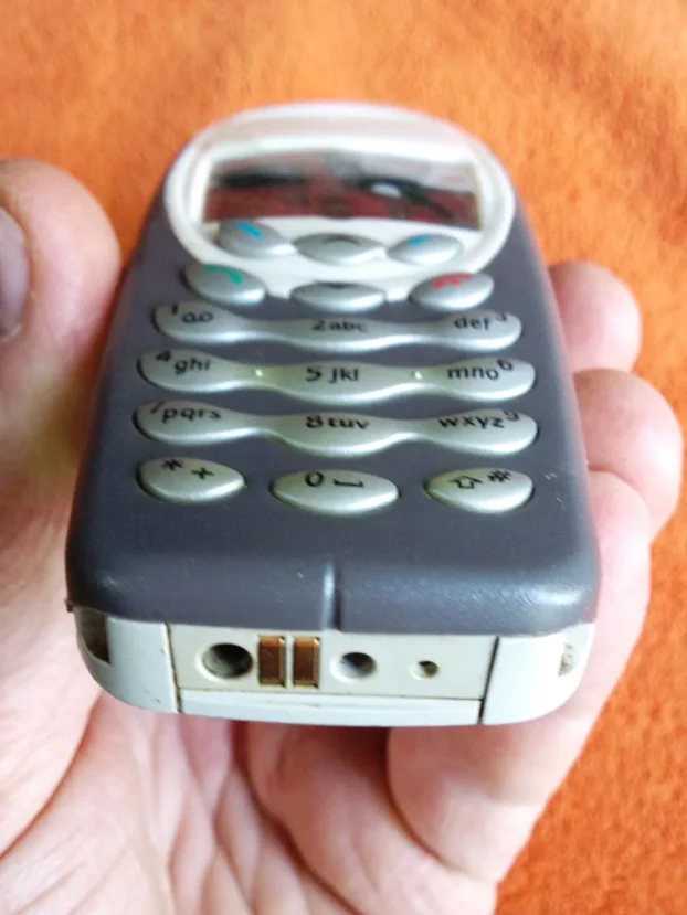 Nokia 3410, NOVA maska i nova baterija, Germany. SRPSKI.