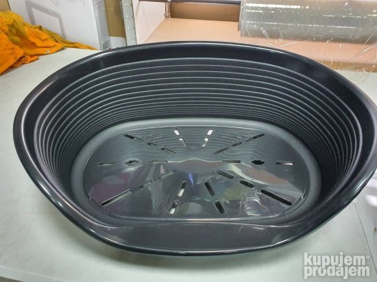 Plasticna lezaljka za kucice i macke - Ferplast