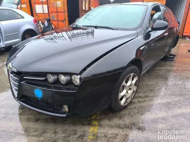 Alfa Romeo 159 4-deurs | HEK 10110