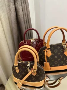 Louis Vuitton torbe