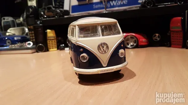 VW T2 1962 Classical Bus 1/24 KINSMART