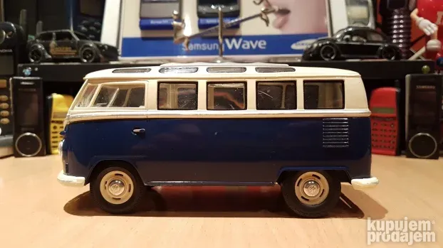 VW T2 1962 Classical Bus 1/24 KINSMART
