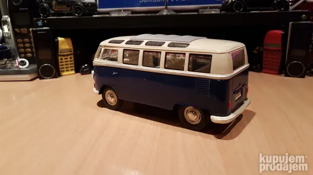 VW T2 1962 Classical Bus 1/24 KINSMART