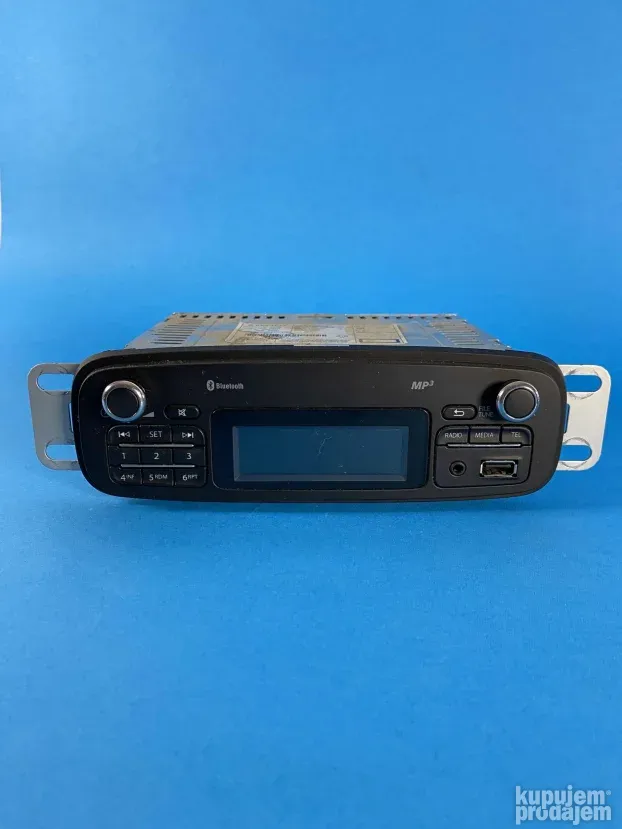 Renault Clio 4 radio plejer player KupujemProdajem