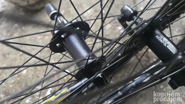 Specialized industrija i XT 26 disk