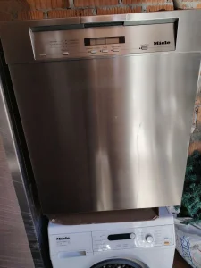 Miele Sudo mašina ful stanje