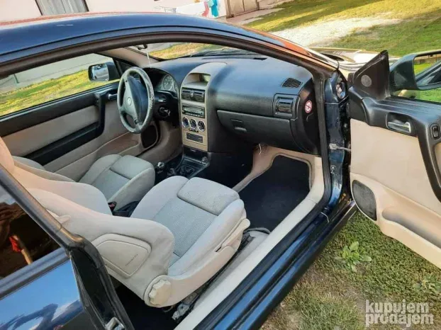 Opel Astra G Bertone Sedista Kupe 3 Vrata Na Preklop