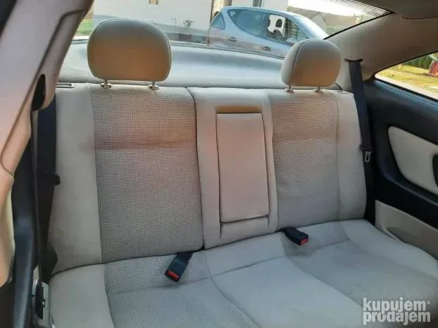Opel Astra G Bertone Sedista Kupe 3 Vrata Na Preklop