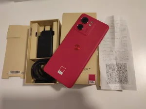 Motorola 40 Edge Garancija 24 Meseca PERFEKTAN