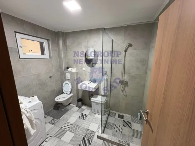 Popovica, 4.0 četvorosobna, 100 m²