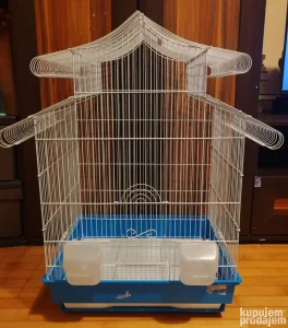 Veliki kavez za papagaje, ptice