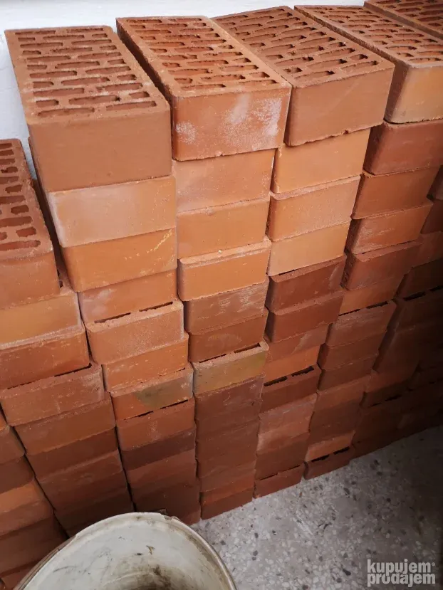 Crvena fasadna cigla Giter 1 NOVO 25x12x6 cm NOVO