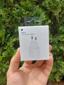Apple iPhone Punjač 20W USB-C Adapter ORIGINAL AKKCIJAA